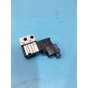 LOT DE 4 ÉLECTROVANNES MICRON 811-20869, VJ314MT - Équipements et Pièces Semi-conducteurs de Renommée Mondiale à Confiance Accorderie - Product Image 3