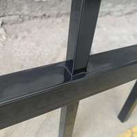 Panneaux de clôture de sécurité en aluminium à sommet plat de style lance, thermolaqués, résistants aux UV, écologiques, antirouille, tailles personnalisables, haute qualité