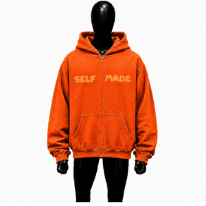Herren-Kapuzenpullover in Orange mit Reißverschluss, Puff-Print und Eigenstil-Schriftzug, Lässiger Herbst-Streetwear, Locker Geschnitten, Casual Hoodie im Angebot - Product Image 1