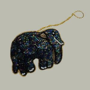 Adorno Colgante con Motivo de Elefante, Bordado a Mano con Cuentas e Hilos – Artesanía Decorativa para Decoración del Hogar, Regalos y Mercado de Exportación - Product Image 2