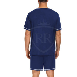 Ensemble décontracté d'été pour homme : T-shirt et short en coton léger et respirant pour un confort quotidien - Product Image 6
