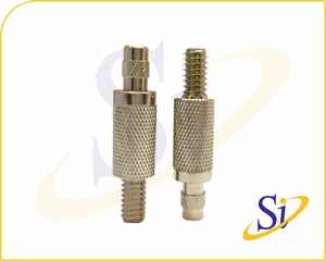 Pince à câble robuste en laiton avec tige moletée pour suspensions de luminaires et systèmes de suspension industriels - Product Image 3