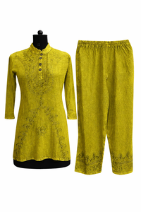 ชุดเซ็ตเสื้อและกางเกงลำลองปักลายผ้าวิสโคสสำหรับผู้หญิงสองชิ้น จากผู้ผลิต - Product Image 3