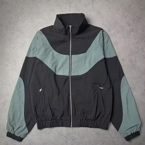 Ensemble de survêtement coupe-vent personnalisé avec logo, veste courte zippée en nylon et polyester, style streetwear pour homme, collection 2026 - Product Image 5