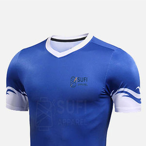 Camisetas y Pantalones Cortos de Fútbol Profesional Hechos con Material Duradero 100% Poliéster Transpirable, Ligero y de Secado Rápido Diseñado para Máxima Comodidad - Product Image 4