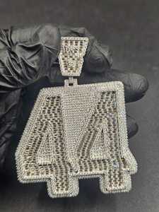Colgante Personalizado con Número 44, con Diamantes de Imitación Moissanite, Estilo Hip Hop, Plata de Ley 925, Joyería Fina, Colgantes y Dijes - Product Image 3