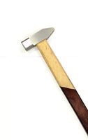 Marteau en acier à haute teneur en carbone pour artisanat métallique avec manche en bois bicolore (tête de 300 grammes)