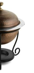 Recipiente para Calentar Comida Redondo de Cobre Martillado con Base y Tapa de Hierro Forjado para Buffet, Catering, Restaurante, Servicio de Comida Caliente - Product Image 2