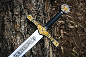 Espada Excalibur Hecha a Mano para Exhibición – Réplica Decorativa Inspirada en el Rey Arturo con Funda de Cuero - Product Image 1