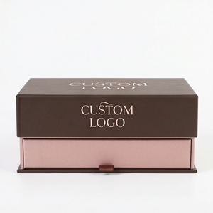 Caja de Chocolate Rígida de Alta Gama con Cierre Magnético, Empaque de Regalo de Cartón para Confitería Premium - Product Image 2