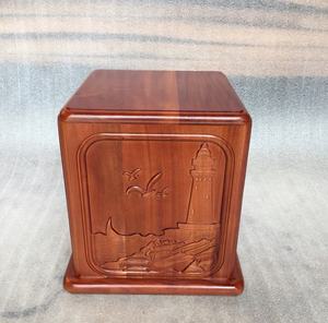 Urna Funeraria para Cenizas Humanas, Urna Conmemorativa con Forma de Faro, Urna Funeraria de Madera con Forma de Faro, Urna Conmemorativa Costera - Product Image 1