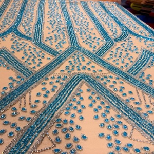 ผ้าลูกไม้ปักลายตาข่ายโพลีเอสเตอร์ 100% ประดับด้วยลูกปัดเพทายทำมืออย่างหรูหรา สำหรับชุดแต่งงาน ชุดราตรี และเสื้อผ้าต่างๆ - Product Image 1
