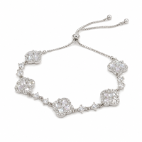 Bracelet à breloques trèfle à quatre feuilles en alliage, style punk, bijoux de fête pour femme, souvenir de boutique, cadeau personnalisé