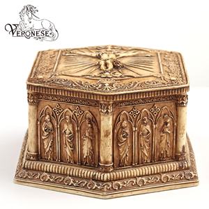 Caja de Joyería con Diseño Religioso de Jesús en la Cruz, Pintada a Mano, Decoración de Lujo para el Hogar, Artesanía de Resina - Product Image 3