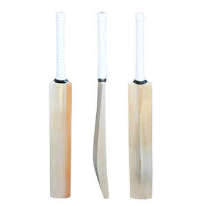 Bate de críquet Pro Strike Edition Premium de madera de sauce inglés para golpear con potencia, duradero, ligero, para entrenamiento y partidos. - Product Image 3