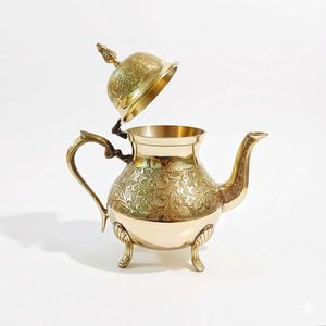 Théière en laiton de style moghol, artisanale, gravée de motifs floraux, service à thé décoratif traditionnel, théière en métal artisanale - Product Image 2