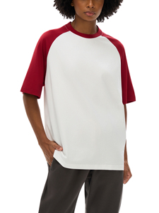Fabricante de Camisetas con Mangas Raglán en Bloques de Color Personalizados, Camiseta de Béisbol 100% Algodón, Proveedor de Ropa Deportiva Unisex de Marca Privada OEM - Product Image 3