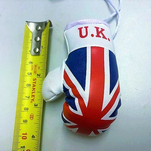 ถุงมือชกมวยหนังสีแดง สายรัดข้อมือปรับได้ อุปกรณ์ฝึกซ้อมที่ทนทานสำหรับผู้ใหญ่ สำหรับชกมวย MMA คิกบ็อกซิ่ง กีฬาทั่วไป - Product Image 5