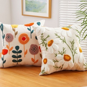 Cojín Decorativo con Bordado Floral Vibrante, Hecho a Mano, para Sofá, Sala de Estar, Dormitorio, Decoración de Interiores - Product Image 3