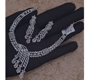 Stylish Premium Quality Women's Brass <b>Silver</b> Plated Zircon Classic Designer Necklace <b>Earrings</b> Set Wedding Party Gift Occasions - Product Image 1