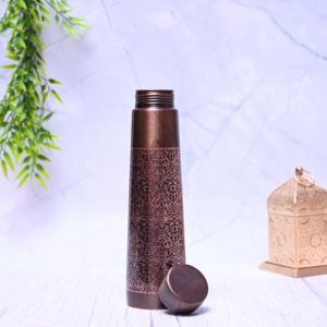 Elegant Pure Copper Eco-Friendly CE Certified Water Bottle Hammered Design Handmade Ayurvedic Wellness Flask for Travel Office - Product Image 1