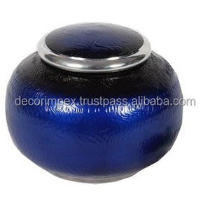 Urne funéraire moderne en métal, best-seller, avec motif de mains en prière, accents en cuivre noir, vase de table pour la décoration intérieure - Product Image 3