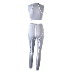 Ensemble de vêtements de yoga et de fitness personnalisés confortables avec logo, shorts sans coutures, vêtements de sport pour femmes, ensembles de gym - Product Image 2
