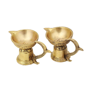 Handcrafted Brass Cup Diya <b>Oil</b> <b>Lamp</b> Traditional Brass Candle Holder Decorative <b>Oil</b> Burning <b>Lamp</b> Home Accent Tabletop Lighting - Product Image 3