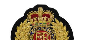 Insignias Bordadas Personalizadas al por Mayor con Pin de Seguridad, Diseño Personalizado en Tela Tejida, Precio de Fábrica - Product Image 3