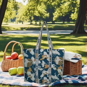 Nouveau sac fourre-tout en coton matelassé multicolore 2026 avec bretelles, sac fourre-tout tendance pour les mains et les voyages avec poche - Product Image 1