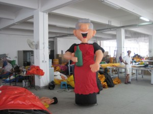 Vente flash : Sarah gonflable des Pays-Bas pour événements publicitaires commerciaux en extérieur - Product Image 4