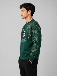 เสื้อสเวตเชิ้ตคอกลมสำหรับผู้ชาย ผลิตจากผ้าคุณภาพสูง ให้ความอบอุ่น ยืดหยุ่น และประสิทธิภาพที่เชื่อถือได้สำหรับการใช้งานในชีวิตประจำวัน - Product Image 3
