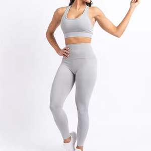 High Quality Solid Color Yoga Set Women Quick Dry Two Piece Set Mid Waist Sports Bra and Leggings Fitness Gym Activewear Set - Product Image 6