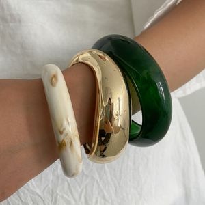 Vintage <b>Resin</b> Bangle Set Green Gold White Marbled Pattern Women's Fashion Jewelry Bracelets - Product Image 3