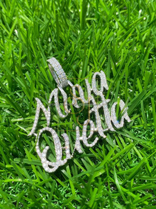 สร้อยคอเงินแท้ 925 ชุบทอง ประดับเพชรแล็บโกรว์ ตัวอักษรแบบคัสตอม จี้ห้อยตัวอักษรแบบหนา ดีไซน์ทันสมัย - Product Image 2