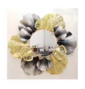Miroir mural en laiton en forme de feuille de Ginkgo dorée, art décoratif bohème encadré - Product Image 4