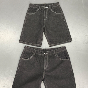 Fabricación de Shorts de Mezclilla Negra Cruda Personalizados con Logotipo Bordado, Shorts de Mezclilla Anchos Premium para Hombre - Product Image 2