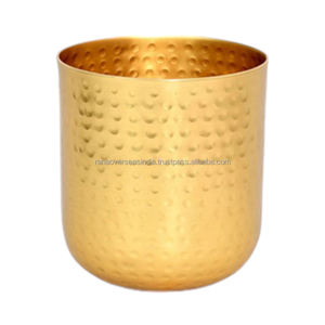 Pot de plante en métal martelé fini doré de haute qualité forme cylindrique émaillée pour l'utilisation de jardin d'hôtel à la maison - Product Image 4