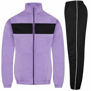 Conjunto Deportivo Personalizado para Hombre con Bloques de Color, Chaqueta con Cierre Completo y Cuello Alto, Pantalones Deportivos con Ribete Negro, Poliéster - Product Image 1