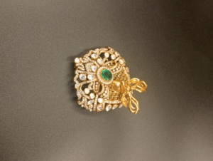 Green Doublet Polki Stone Brooch Pins in 925 Silver with <b>Gold</b> Plating Handmade Floral Design Wedding Party Wear Unisex Clothing - Product Image 1