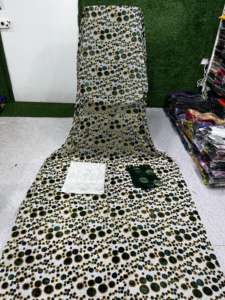 Conjunto de Dirac Somalí en Oferta, Maqbal Dirac Estampado, Vestido de Jacquard de Terciopelo 100% Poliéster, Resistente a la Encogimiento, Talla Mediana para Niñas - Product Image 4