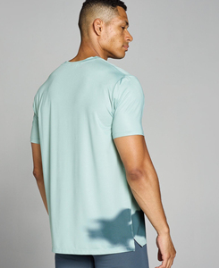 เสื้อยืดแขนสั้นผู้ชายสีไล่ระดับ คอโอ ทรงปกติ แห้งเร็ว ผ้าถัก โพลีเอสเตอร์ 100% สไตล์สปอร์ต ขายส่งปี 2026 - Product Image 2