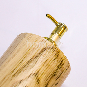 Distributeur de savon liquide rond décoratif en bois de teck naturel, fait main, durable, pour hôtel - Product Image 5