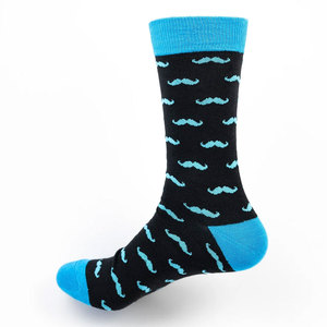 Chaussettes pour hommes personnalisées, très vendues, 100% coton, respirantes, épaisseur standard, pour la course à pied, l'entraînement, la remise en forme, les activités quotidiennes - Product Image 3
