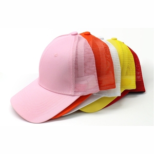 Casquette de baseball en coton personnalisée avec design tendance, bordure ornée de strass et logo brodé 3D personnalisé, finition satinée - Product Image 3