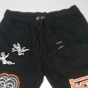 Pantalon de survêtement en coton noir pour homme avec imprimé ange et lettrage latéral, taille élastique avec cordon de serrage, joggers décontractés - Product Image 6