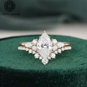Bague de fiançailles classique pour femme en argent plaqué or rose avec moissanite taille coussin, sertie de griffes, certifiée IGI 3, de Charm Jewells - Product Image 1