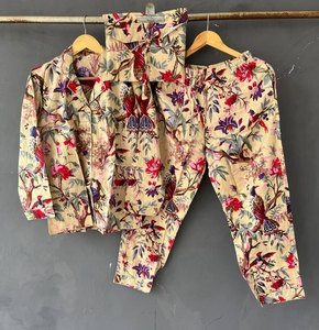 ชุดนอนผ้าฝ้ายพิมพ์ลายสองชิ้น สวมใส่สบาย เนื้อผ้านุ่ม - Product Image 1