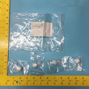 Lote de 4 Conectores ONTRAK 30-0024-002, Codo, 1/8 NPT - Equipos y Piezas de Semiconductores de Confianza de Tradicción Global - Product Image 4