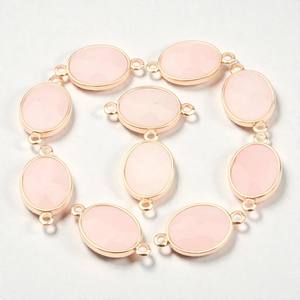 Conector de Bisel Ovalado con Gema de Cuarzo Rosa |   Suministros para la Fabricación de Joyería de Plata de Ley Chapada en Oro - Product Image 1